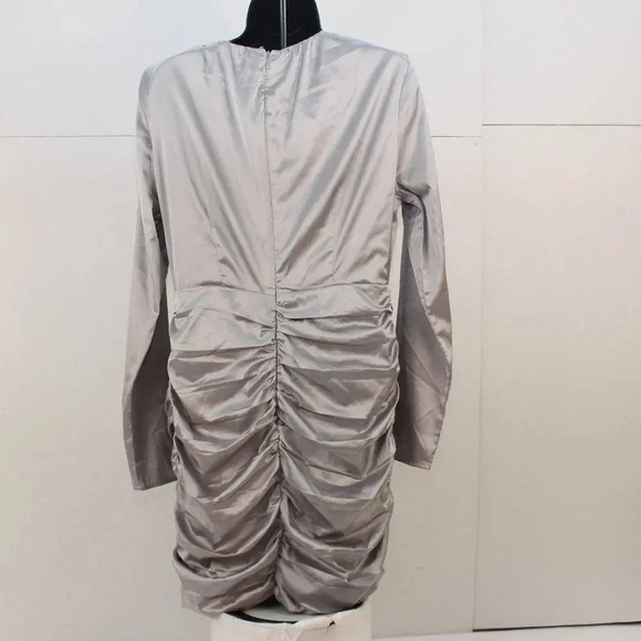 ASTR Dress - Picture 6 of 8